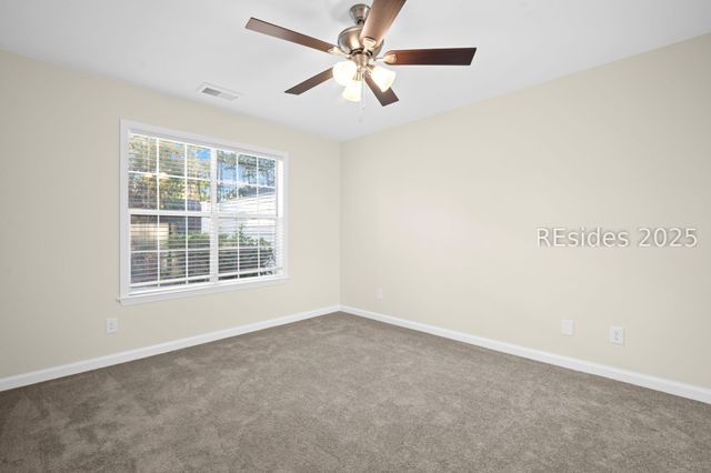 39 Golden Hind Dr, Hilton Head Island, SC 29926