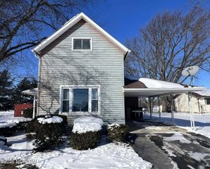 9298 State Route 12, Findlay, OH 45840