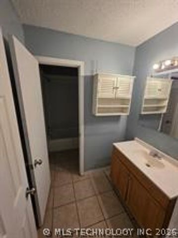 4615 S 85th East Avenue, Tulsa, OK 74145