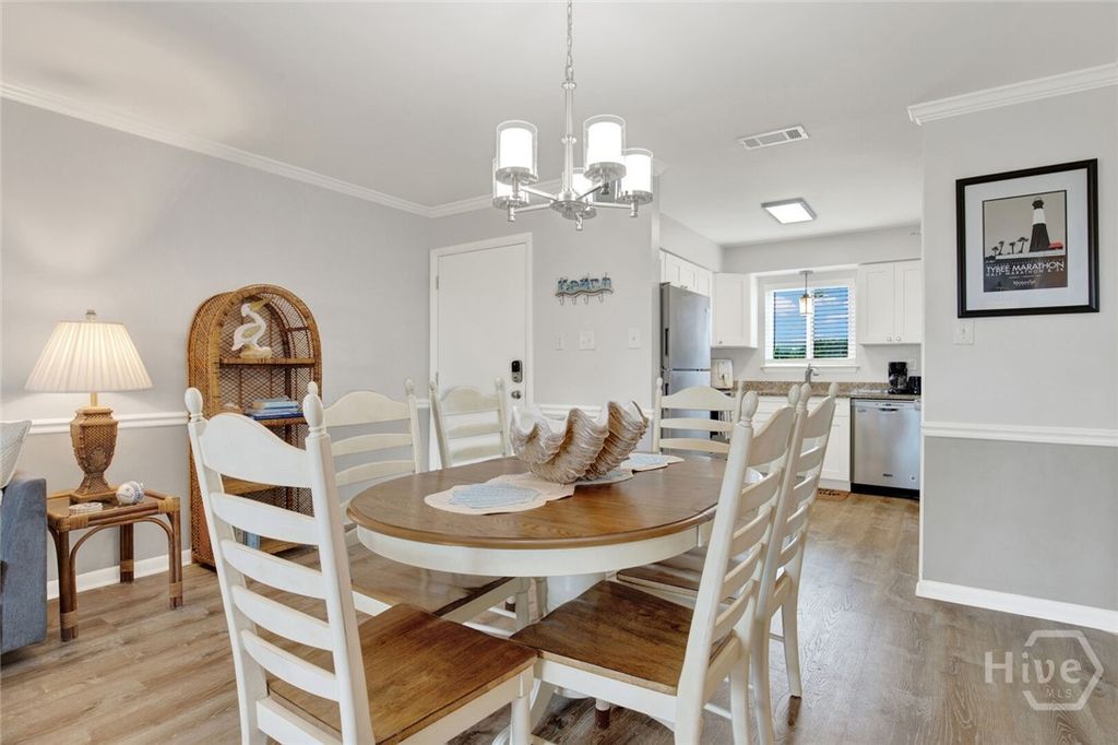 Image 13 of property listing at 85 Van Horne Street 19A, Tybee Island, GA 31328