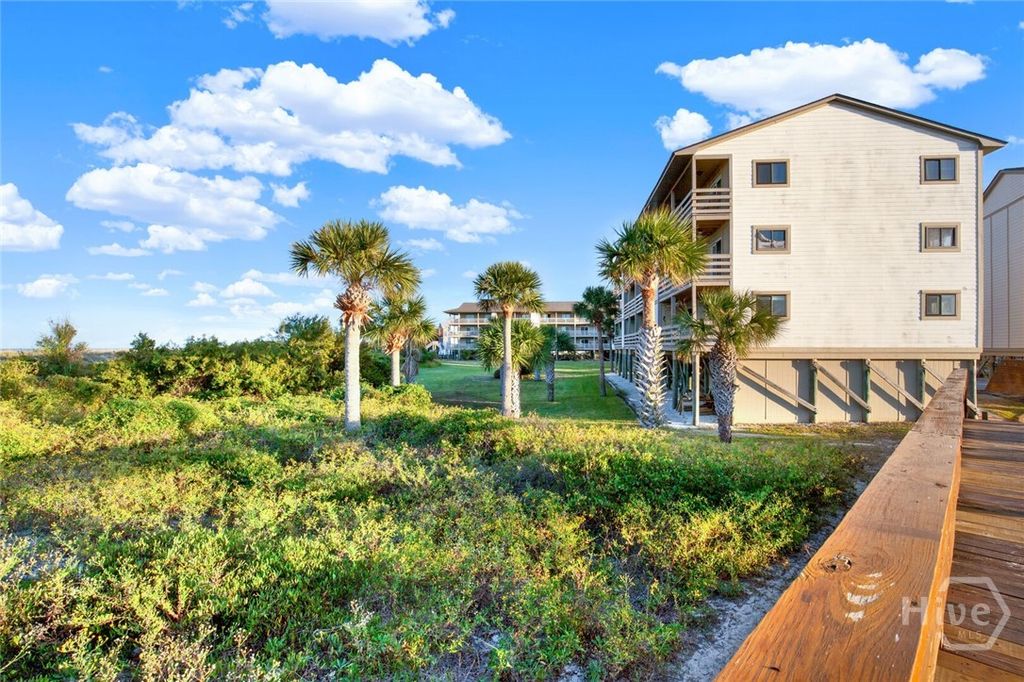 Image 39 of property listing at 85 Van Horne Street 19A, Tybee Island, GA 31328