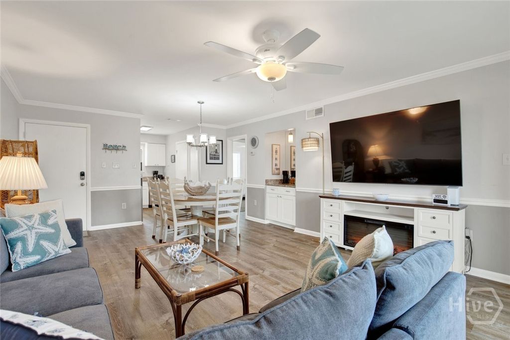 Image 6 of property listing at 85 Van Horne Street 19A, Tybee Island, GA 31328