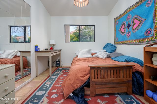 330 N FAIRWAY OAKS Drive, Sedona, AZ 86351