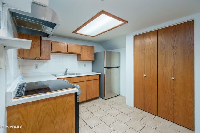 330 N FAIRWAY OAKS Drive, Sedona, AZ 86351