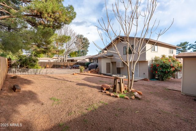 330 N FAIRWAY OAKS Drive, Sedona, AZ 86351