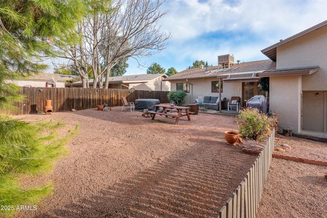 330 N FAIRWAY OAKS Drive, Sedona, AZ 86351