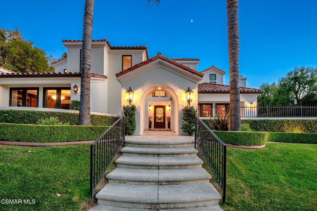 Image 2 of property listing at 1103 Country Valley Road, Westlake Village, CA 91362