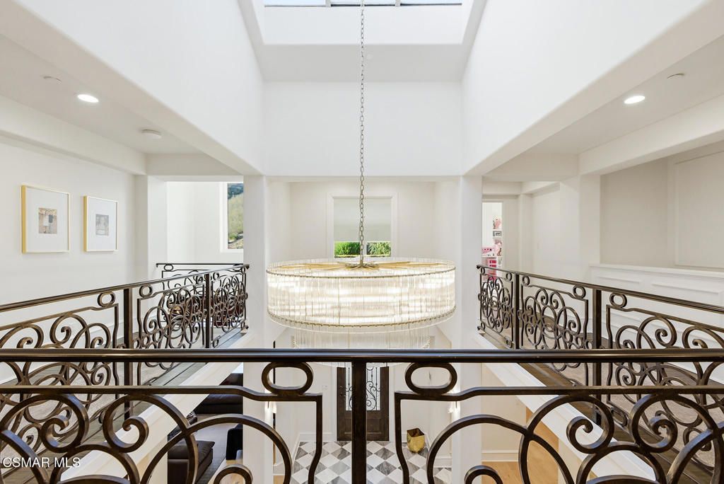 Image 24 of property listing at 1103 Country Valley Road, Westlake Village, CA 91362