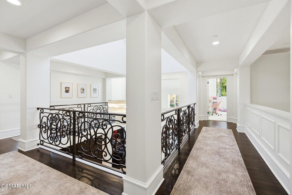 Image 26 of property listing at 1103 Country Valley Road, Westlake Village, CA 91362