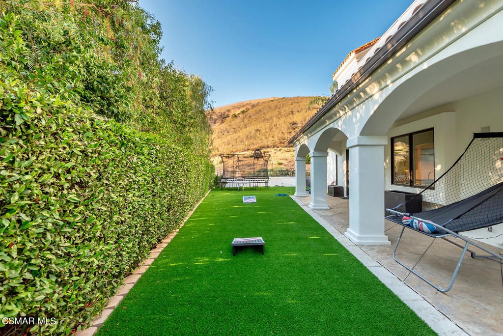 Image 38 of property listing at 1103 Country Valley Road, Westlake Village, CA 91362