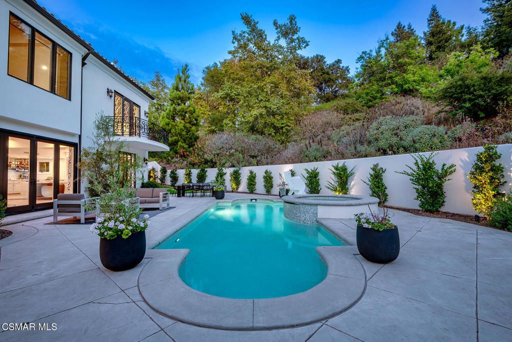 Image 41 of property listing at 1103 Country Valley Road, Westlake Village, CA 91362