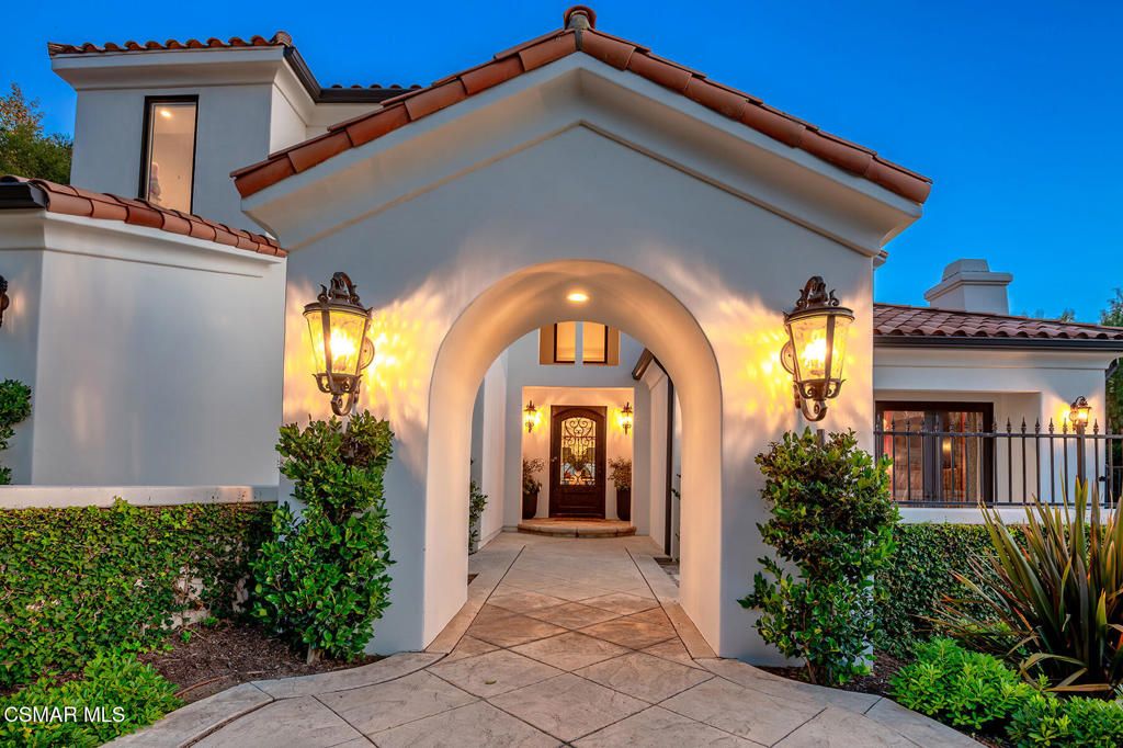 Image 45 of property listing at 1103 Country Valley Road, Westlake Village, CA 91362