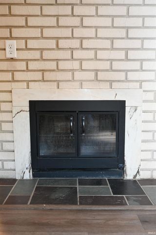 406 Twillo Run Drive, New Haven, IN 46774