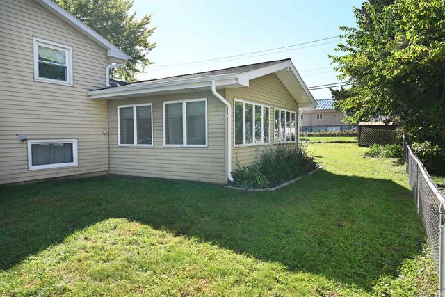 406 Twillo Run Drive, New Haven, IN 46774