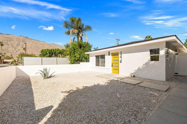 1372 E Camino Primrose, Palm Springs, CA 92264