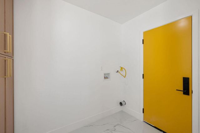 1372 E Camino Primrose, Palm Springs, CA 92264