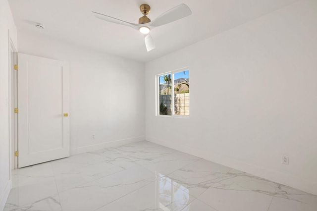 1372 E Camino Primrose, Palm Springs, CA 92264