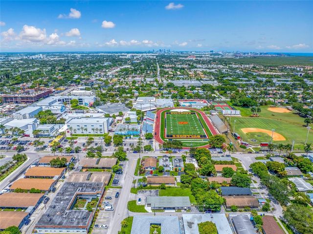 1807 N 17th Ave, Hollywood, FL 33020