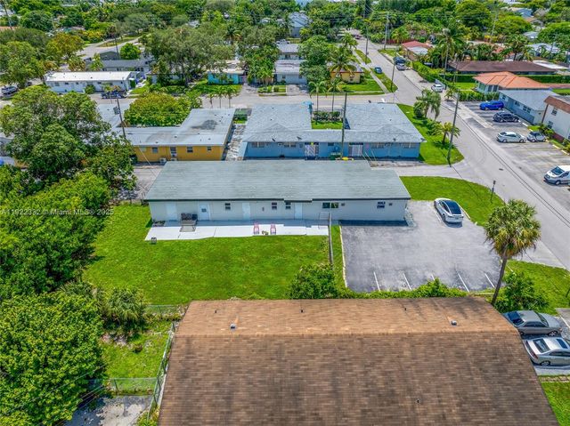 1807 N 17th Ave, Hollywood, FL 33020