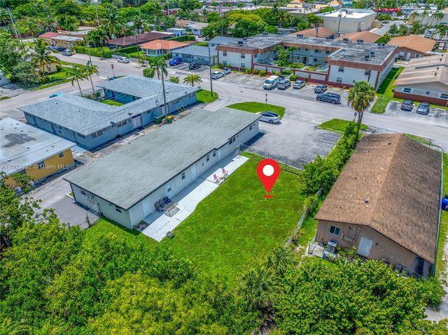 1807 N 17th Ave, Hollywood, FL 33020