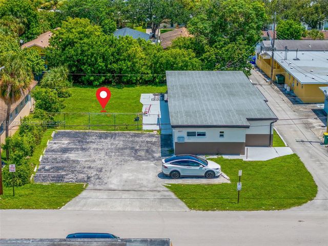 1807 N 17th Ave, Hollywood, FL 33020
