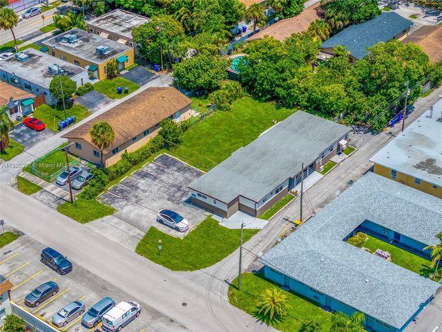 1807 N 17th Ave, Hollywood, FL 33020