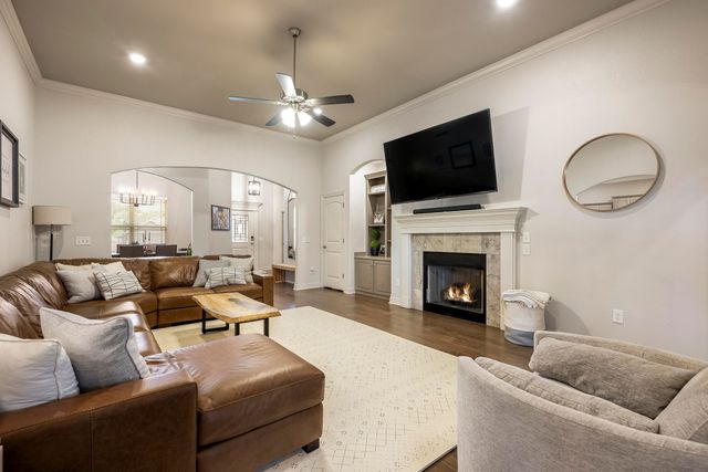 201 Doral Drive, Cave Springs, AR 72718