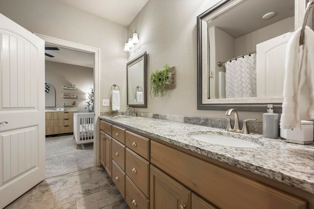 201 Doral Drive, Cave Springs, AR 72718