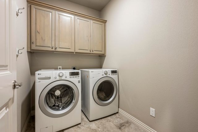 201 Doral Drive, Cave Springs, AR 72718