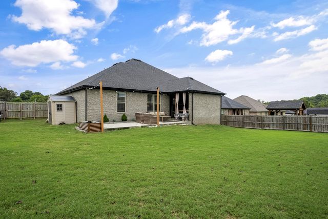 201 Doral Drive, Cave Springs, AR 72718