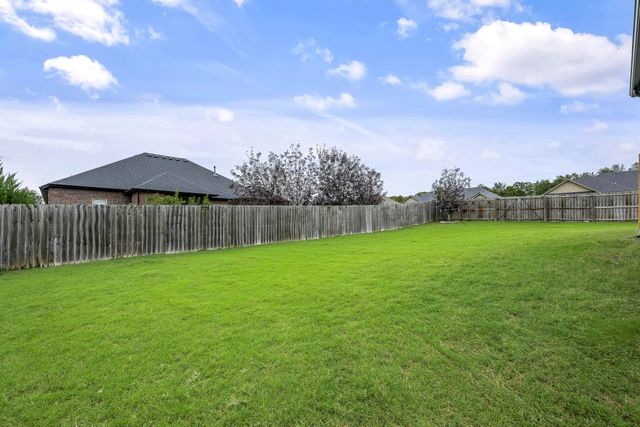 201 Doral Drive, Cave Springs, AR 72718