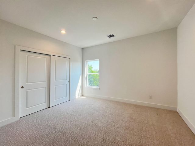 326 Eastwood Street, Houston, TX 77011