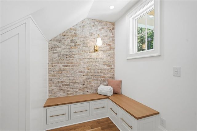 105 Baxley Lane, Alpharetta, GA 30004