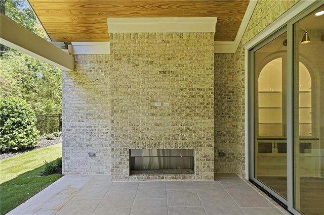 105 Baxley Lane, Alpharetta, GA 30004