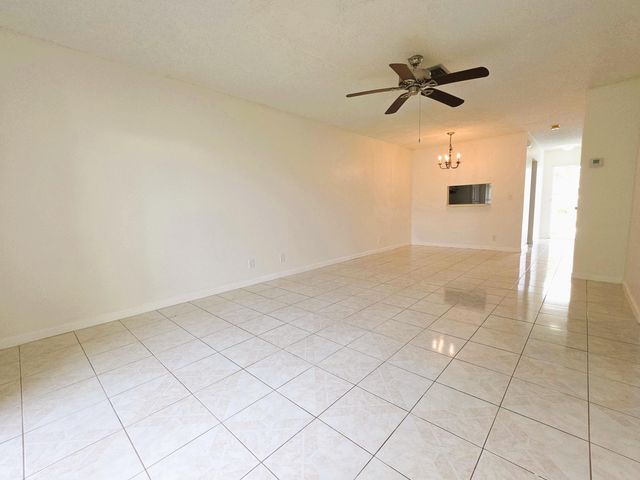 5445 Glenda Street, West Palm Beach, FL 33417