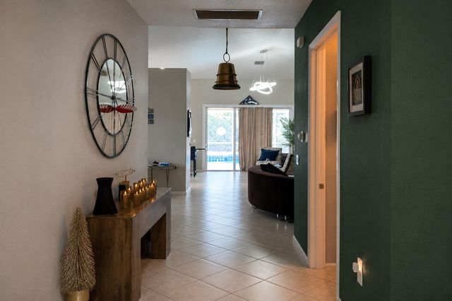 9660 EGRET CHASE Lane, West Palm Beach, FL 33411