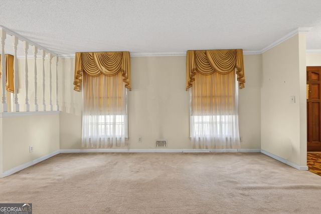 5227 Beechwood Forest Drive, Lithonia, GA 30038