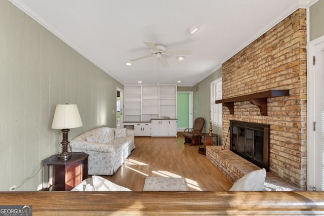 5227 Beechwood Forest Drive, Lithonia, GA 30038