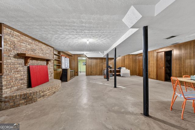 5227 Beechwood Forest Drive, Lithonia, GA 30038