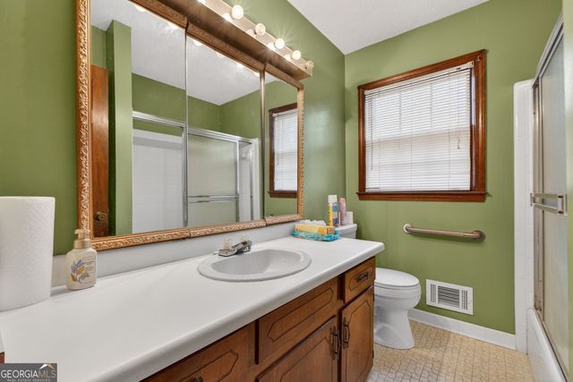 5227 Beechwood Forest Drive, Lithonia, GA 30038