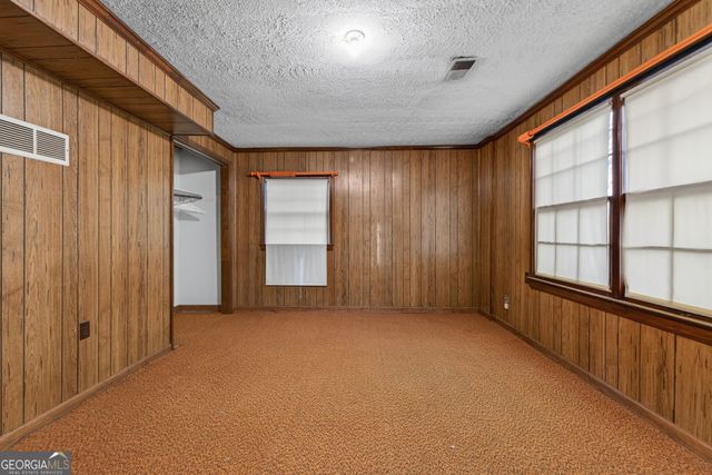 5227 Beechwood Forest Drive, Lithonia, GA 30038