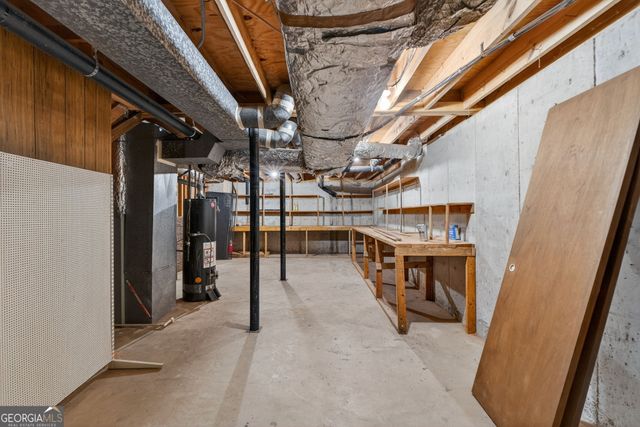 5227 Beechwood Forest Drive, Lithonia, GA 30038