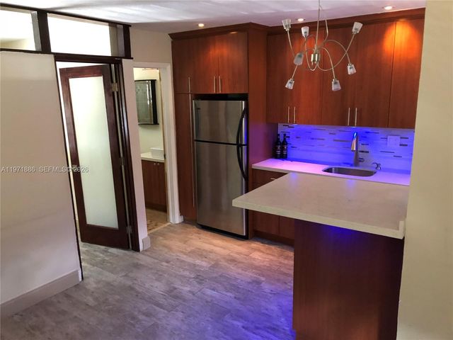 4081 N Dixie Hwy 29, Oakland Park, FL 33334