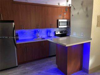 4081 N Dixie Hwy 29, Oakland Park, FL 33334