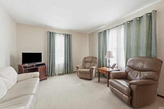 1419 Shoreview Drive, Fort Wayne, IN 46819