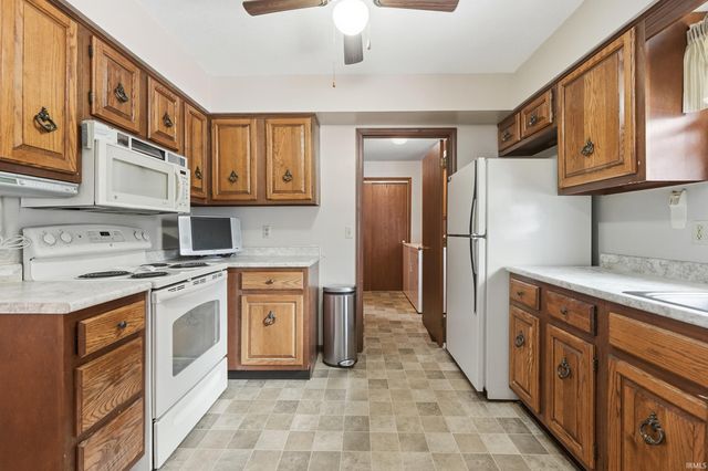 1419 Shoreview Drive, Fort Wayne, IN 46819