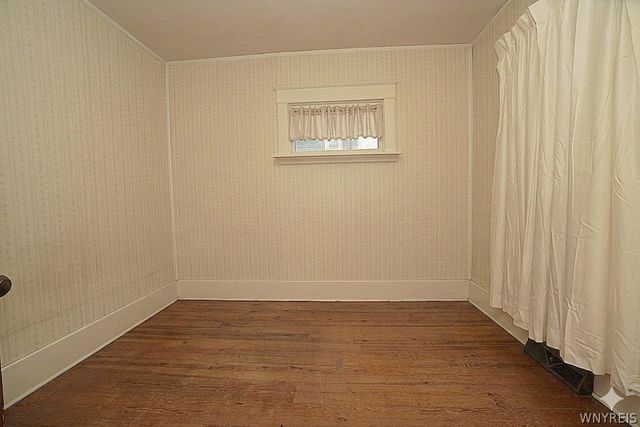 90 Evans Street, Lockport City, NY 14094