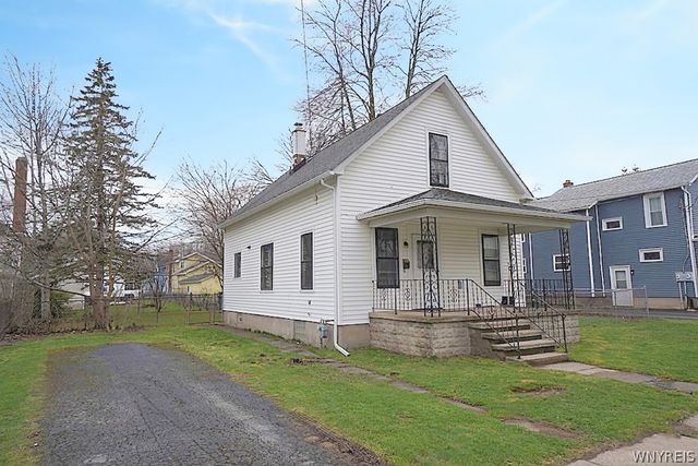 90 Evans Street, Lockport City, NY 14094