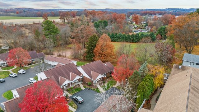 806 Magnolia Ct, Saxonburg Boro, PA 16056