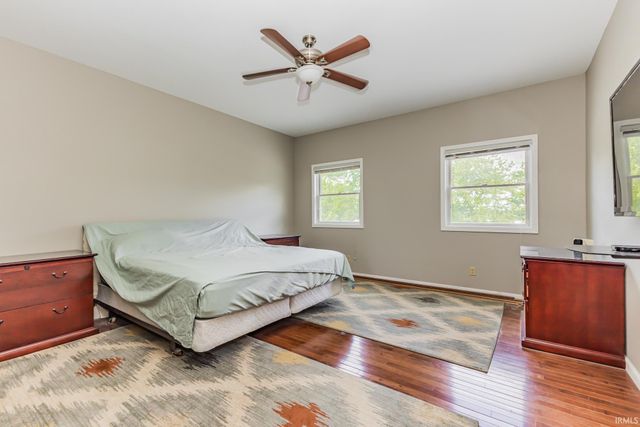 501 W Fox Lake Road, Angola, IN 46730